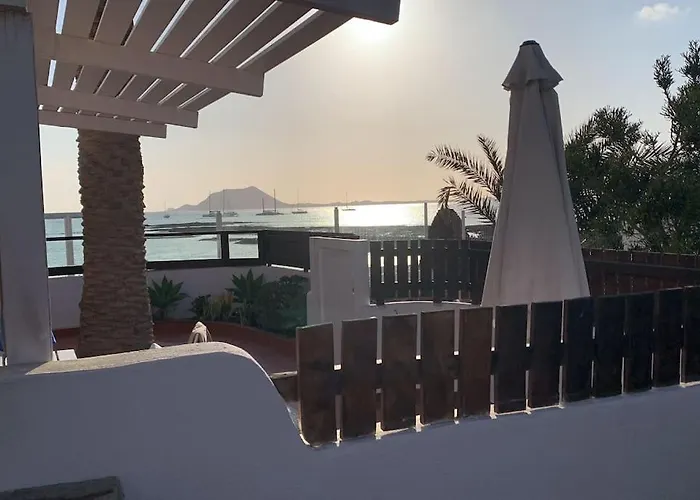Front House 'casa Neen' * 코라레호